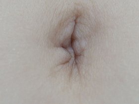 300人のへそ 2　サンプル画像03